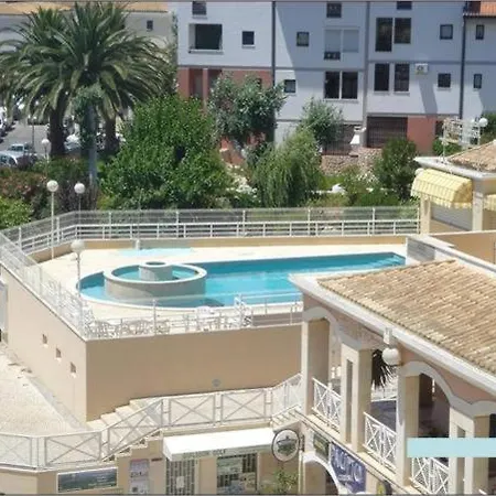 Vila Lusa Suri Vilamoura Marina *
